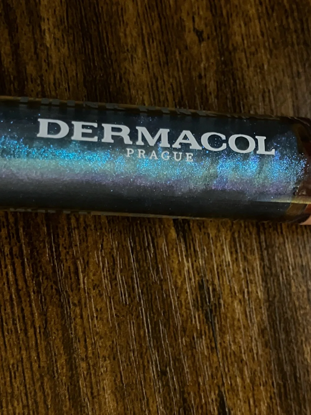 Dermacol Lip Oil Think Pink No. 05 Shade Shimmering Sheer Blue